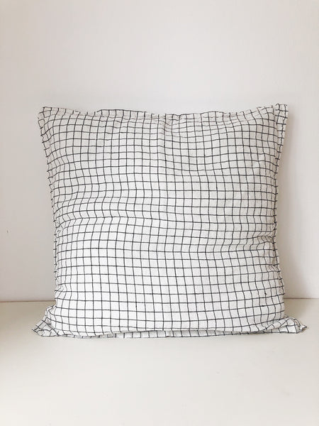 Cushion Cover white/black checks