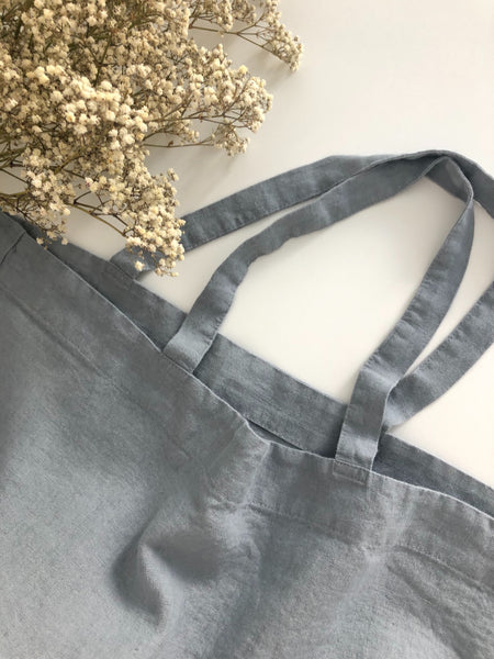 Linge Particulier Bag Large Blue Grey Perfect for the weekend, beach or everyday 100% washed linen Dimensions: 47 x 41 x 20 cm Made in Europe Leinentasche Beutel blau grau perfekt für den Strand  